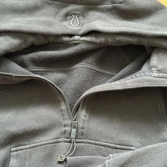 Black Lululemon Scuba - Picture 1 of 6